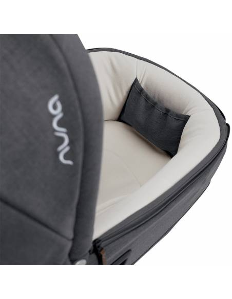 Capazo_Silla_de_auto_CARI_NEXT_granite_gris_detalles_interior