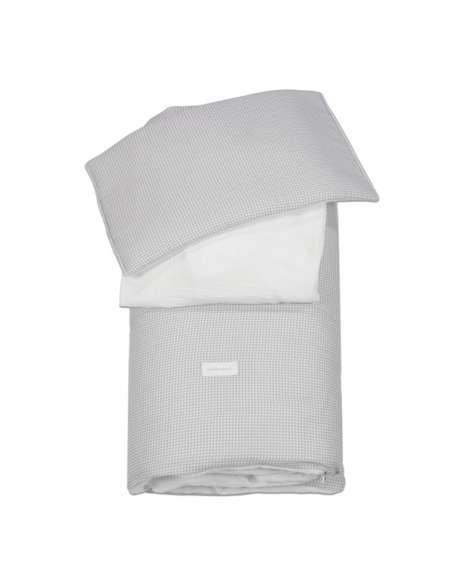 Edredón-+-Sábana-Bajera-+-Almohada-Cuna-120x60-cm-Little-Bloom-Vichy-Gris-Perspectiva